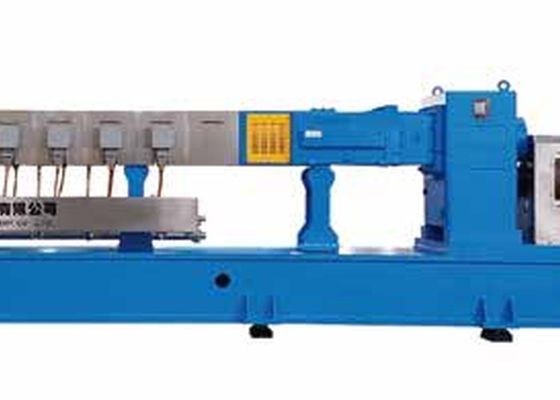 Torsi Tinggi 1000r 55kw Extruder Sekrup Ganda