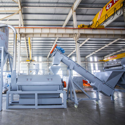 JWELL CE 2000kg / H Mesin Penghancur Botol PET dengan Blowing Collection