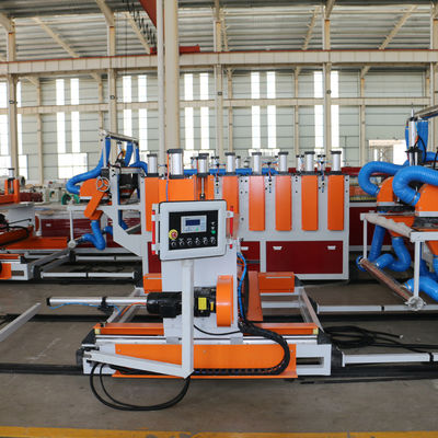 1220MM PVC WPC Board Extrusion Line Sekrup Ganda 550kg / H.