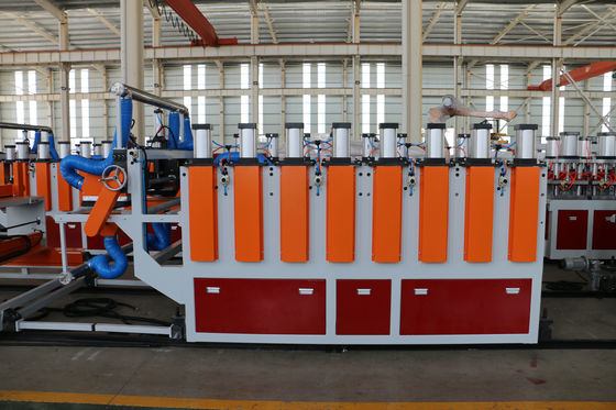 1220MM PVC WPC Board Extrusion Line Sekrup Ganda 550kg / H.